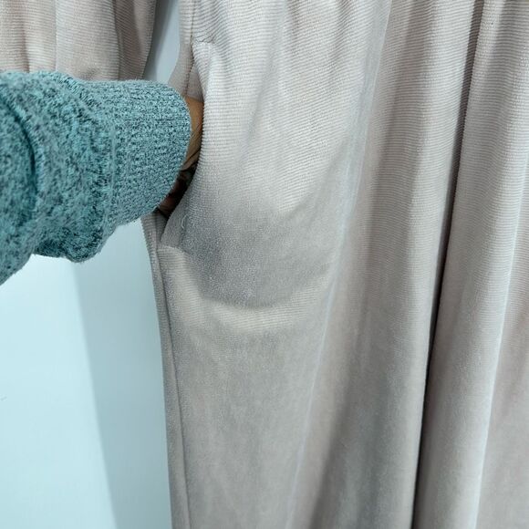 SATURDAY SUNDAY x ANTHROPOLOGIE | Pink Cozy Ribbed Velvet Hooded Jumpsuit | Smal - Picture 5 of 14